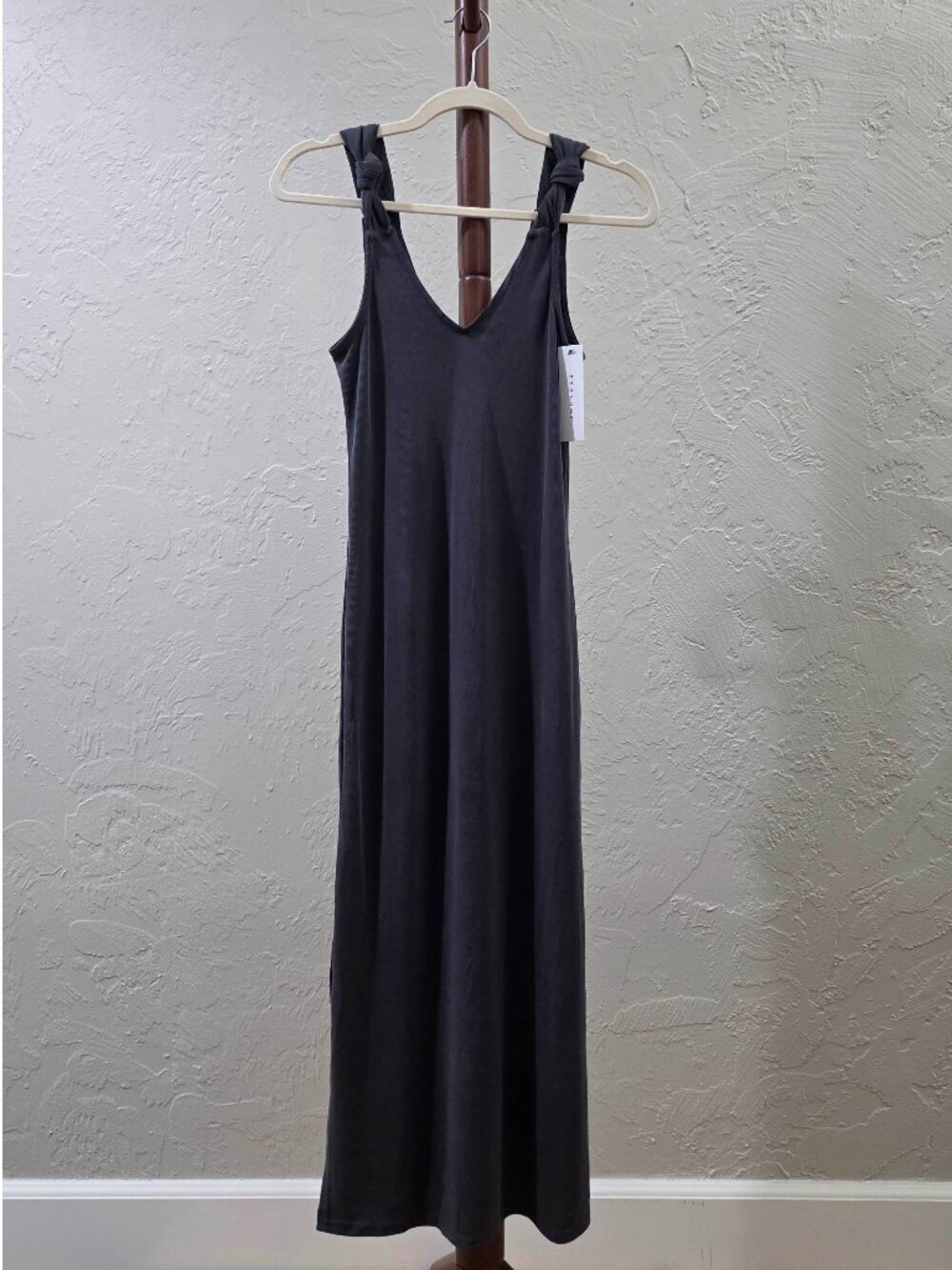 Top Shop Ribbed V-Neck Maxi Dress